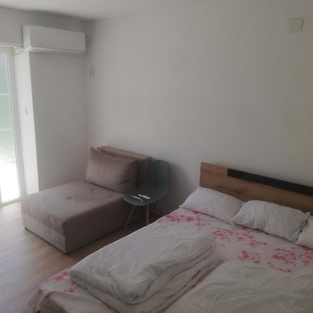 Vintage Apartment Ochryda Zewnętrze zdjęcie